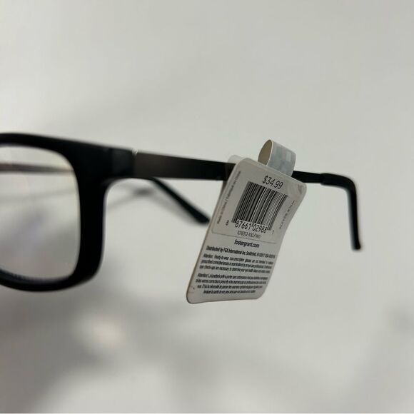Foster Grant - Black and Grey Reading Glasses - 1.00 - Picture 2 of 4